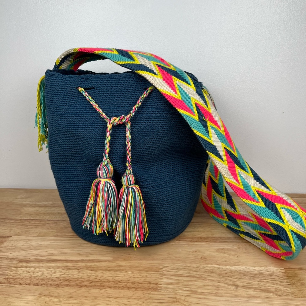 Large Handmade Wayuu Mochila Bag